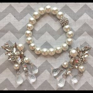 Fine Quality crystal pearl bracelet earrings!
